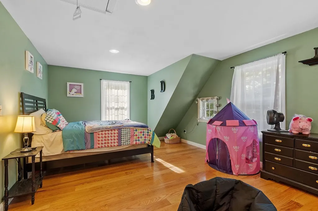 98 Copp Drive Fremont NH 03044