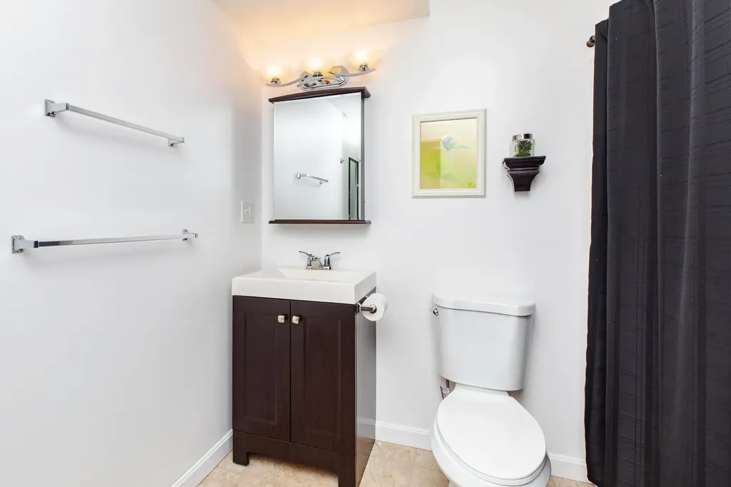 3 Perkins Avenue Hampton NH 03842