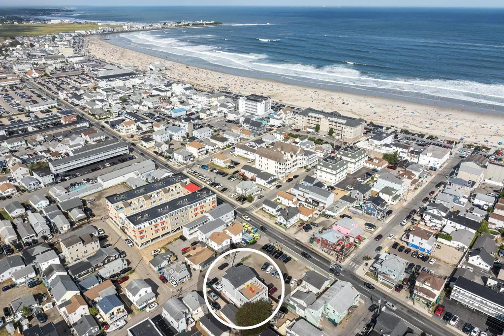 3 Perkins Avenue Hampton NH 03842