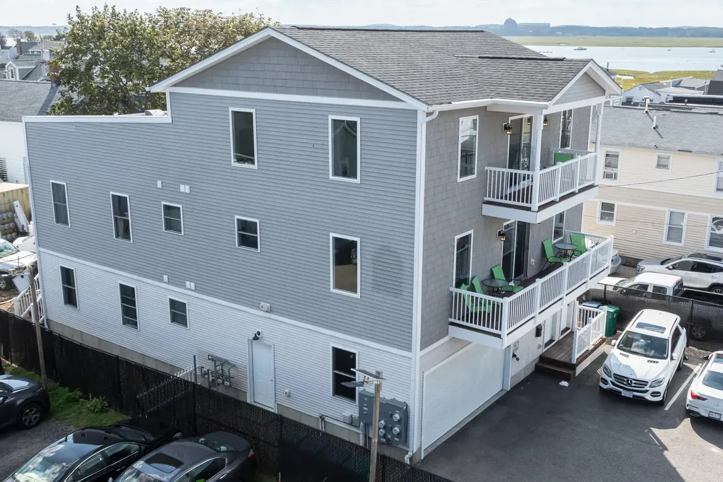 3 Perkins Avenue Hampton NH 03842