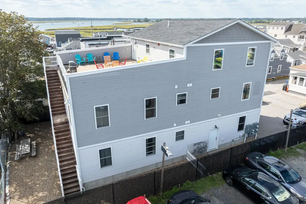 3 Perkins Avenue Hampton NH 03842