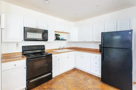 3 Perkins Avenue Hampton NH 03842