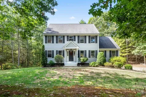 38 Bluefish Drive Fremont NH 03044