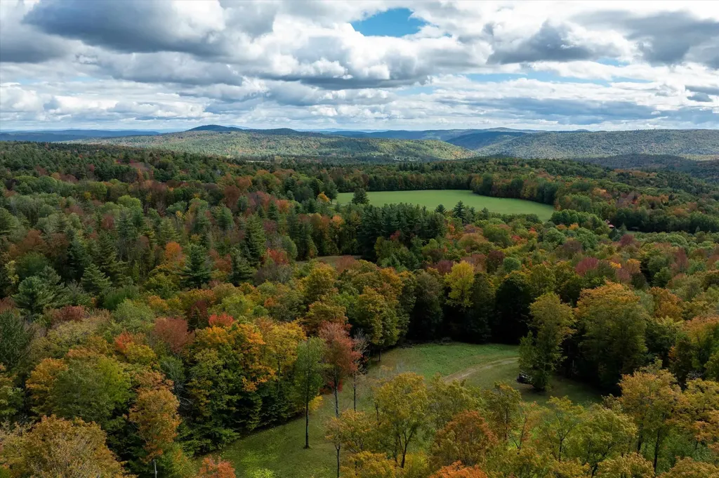 47 Whites Hill Road Dover VT 05341