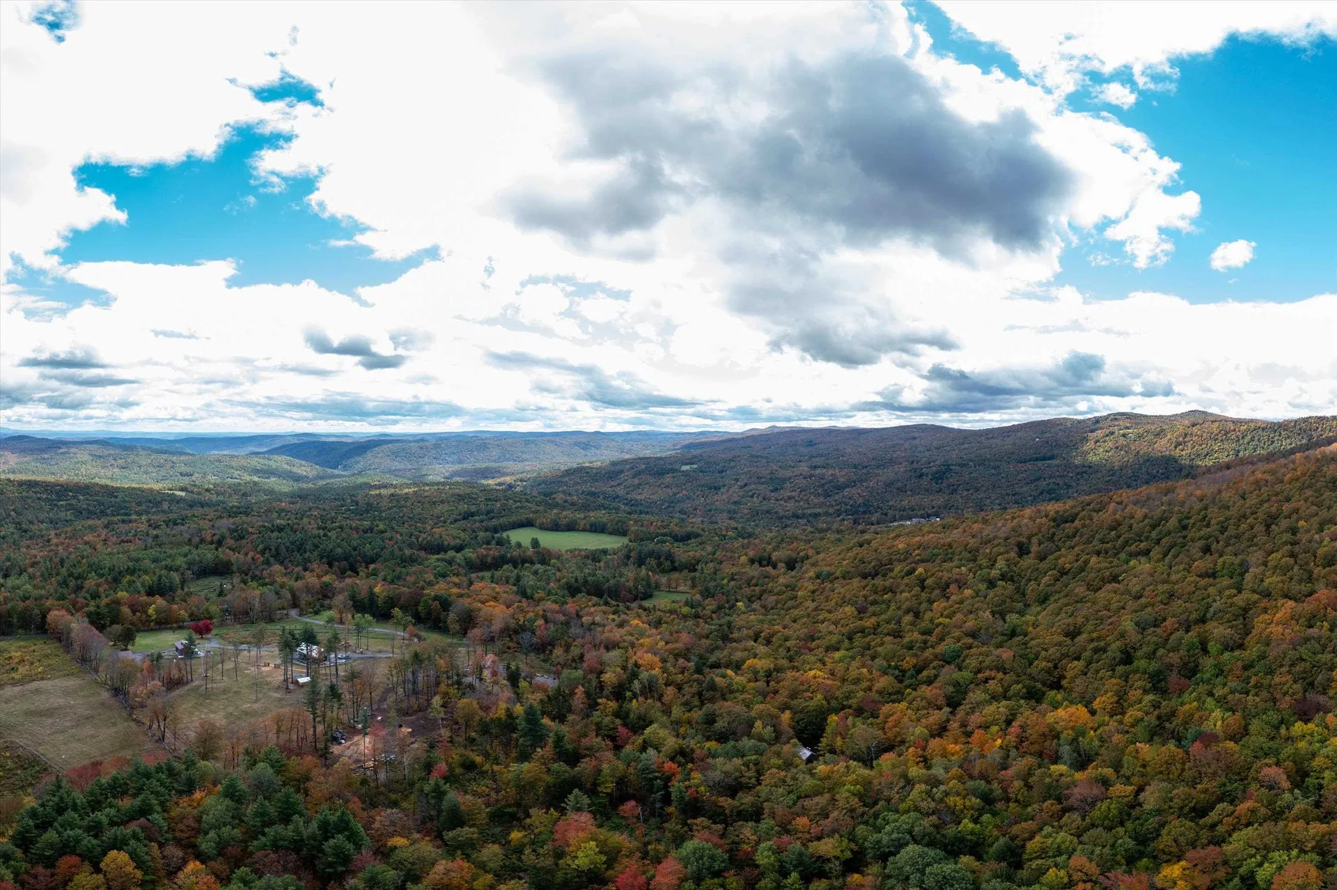 47 Whites Hill Road Dover VT 05341