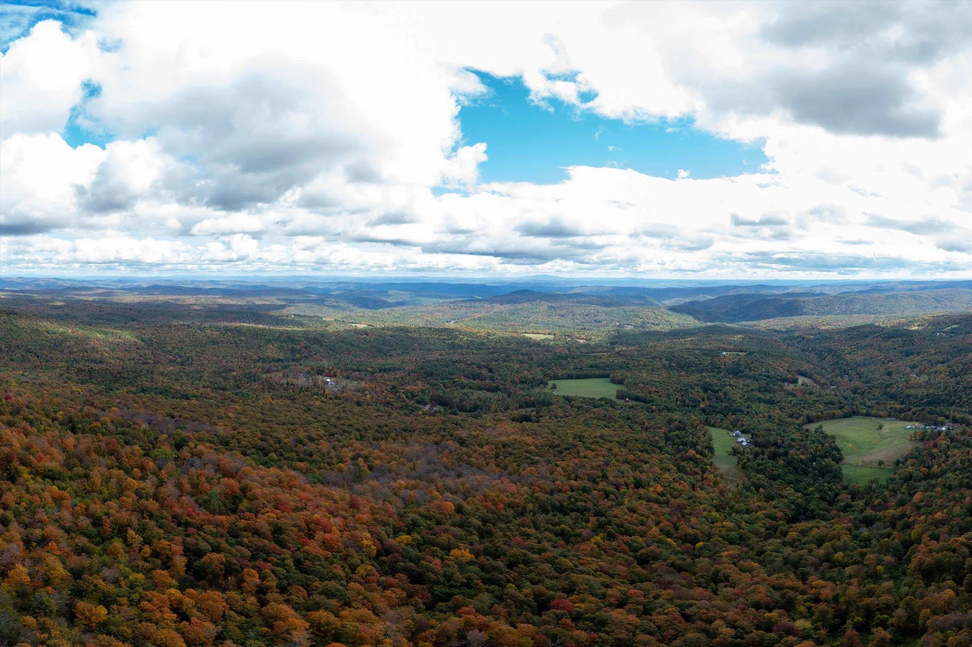 47 Whites Hill Road Dover VT 05341