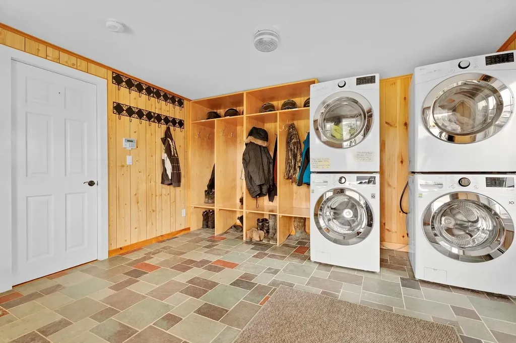 85 Pallottas Hill Road Ludlow VT 05149