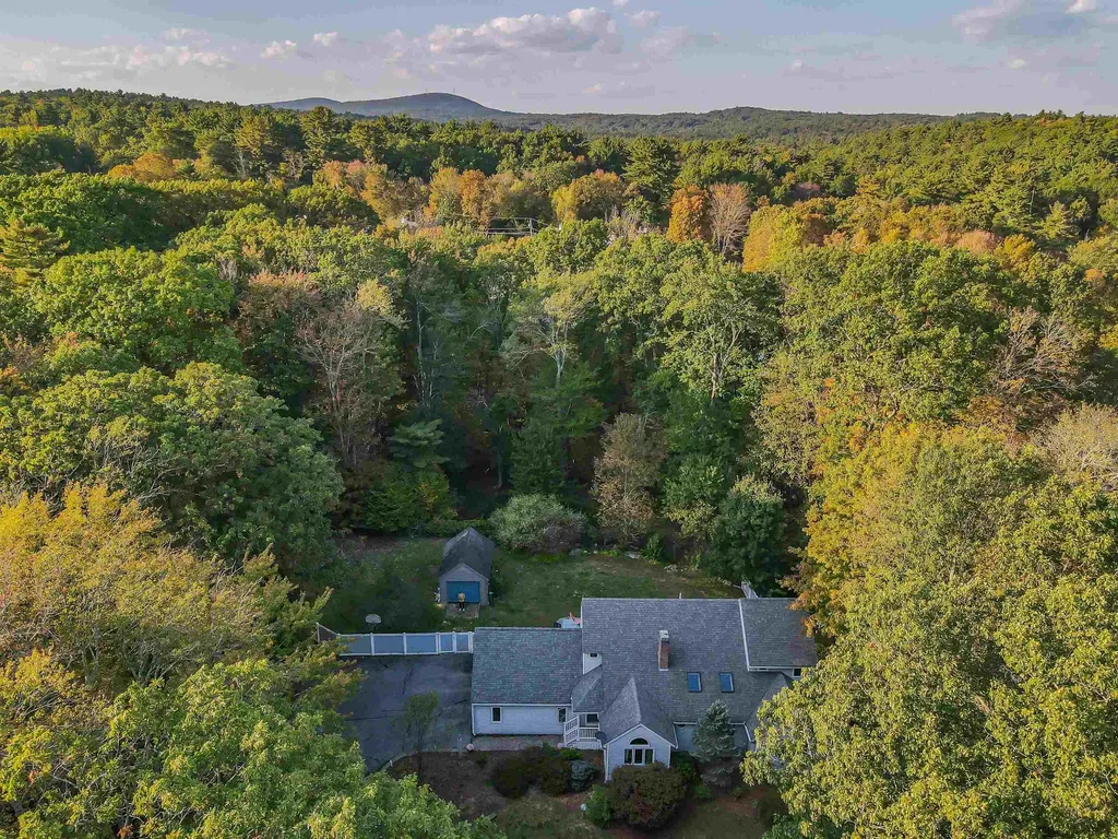 301 N Amherst Road Bedford NH 03110