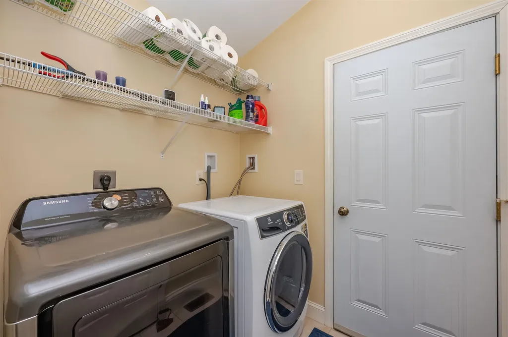 455 Silver Street Rollinsford NH 03869