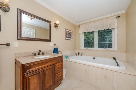 455 Silver Street Rollinsford NH 03869