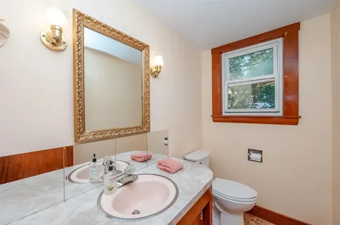 46 Mount Vernon Street Somersworth NH 03878