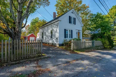 46 Mount Vernon Street Somersworth NH 03878