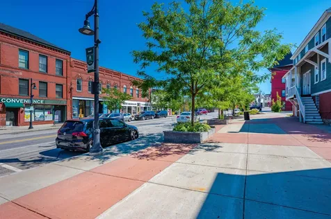 46 Mount Vernon Street Somersworth NH 03878