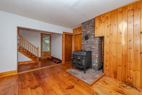 46 Mount Vernon Street Somersworth NH 03878