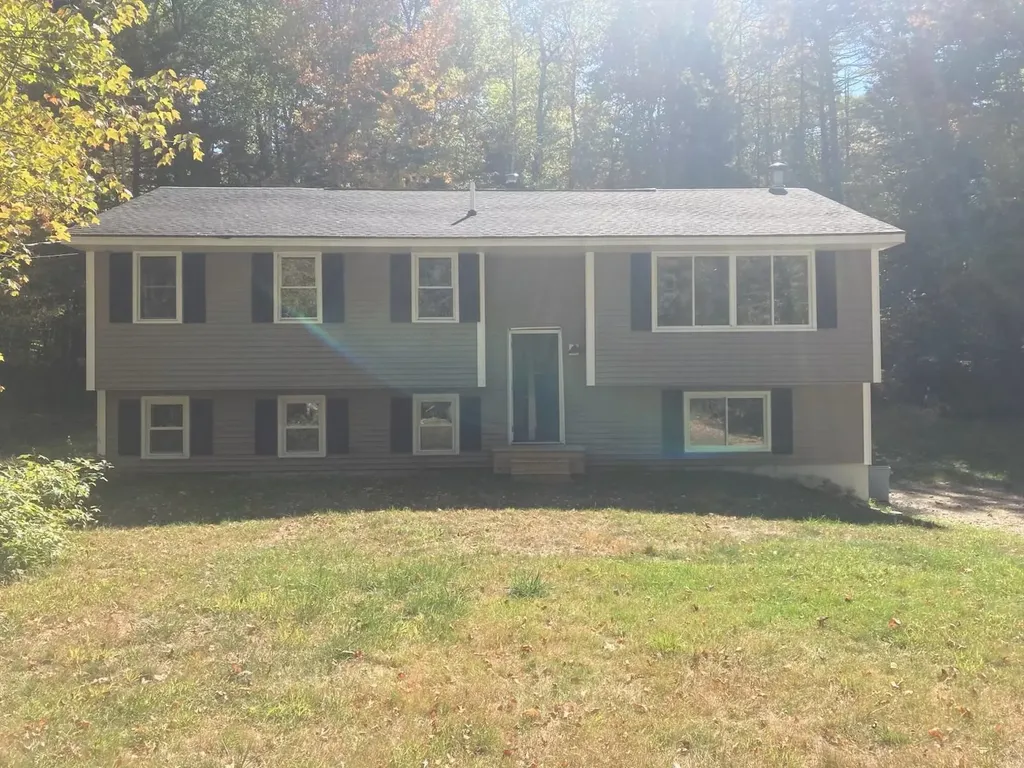 877 Street Johnsbury Road Littleton NH 03561