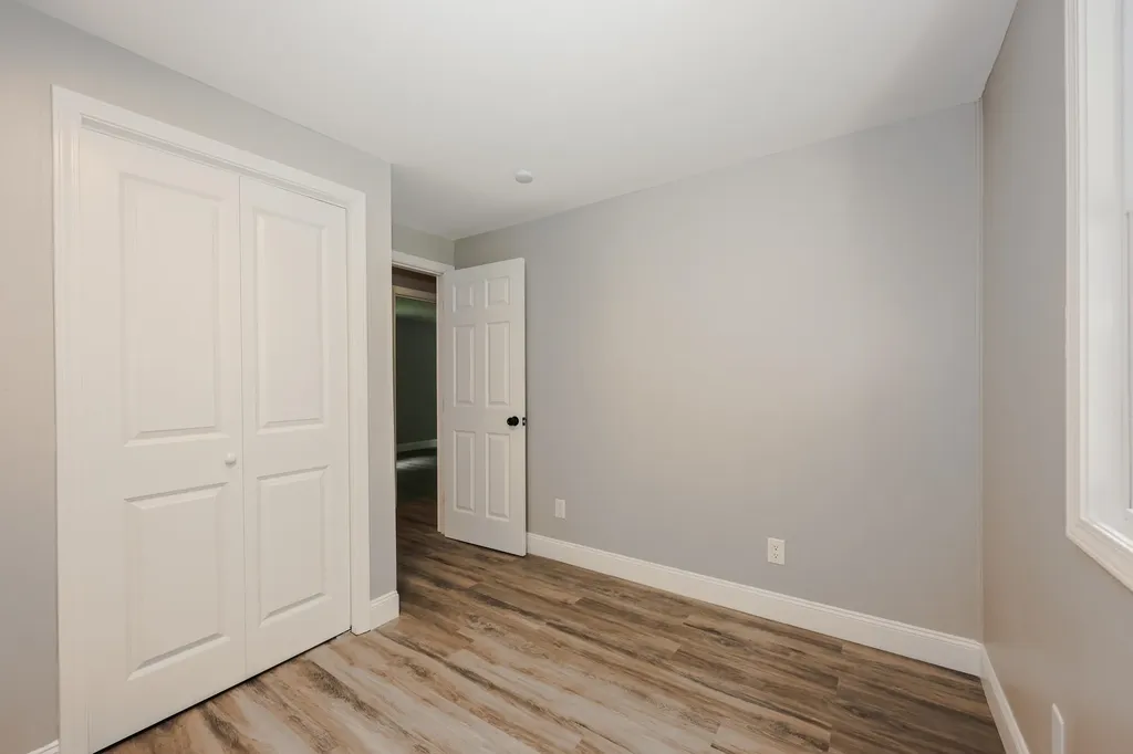 877 Street Johnsbury Road Littleton NH 03561