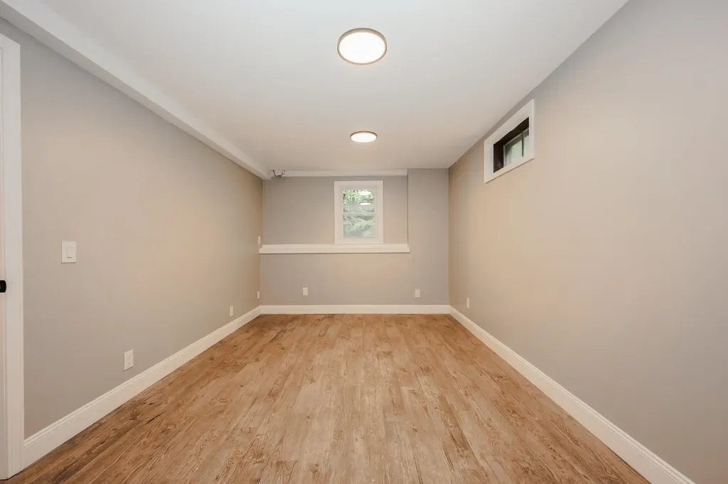 877 Street Johnsbury Road Littleton NH 03561