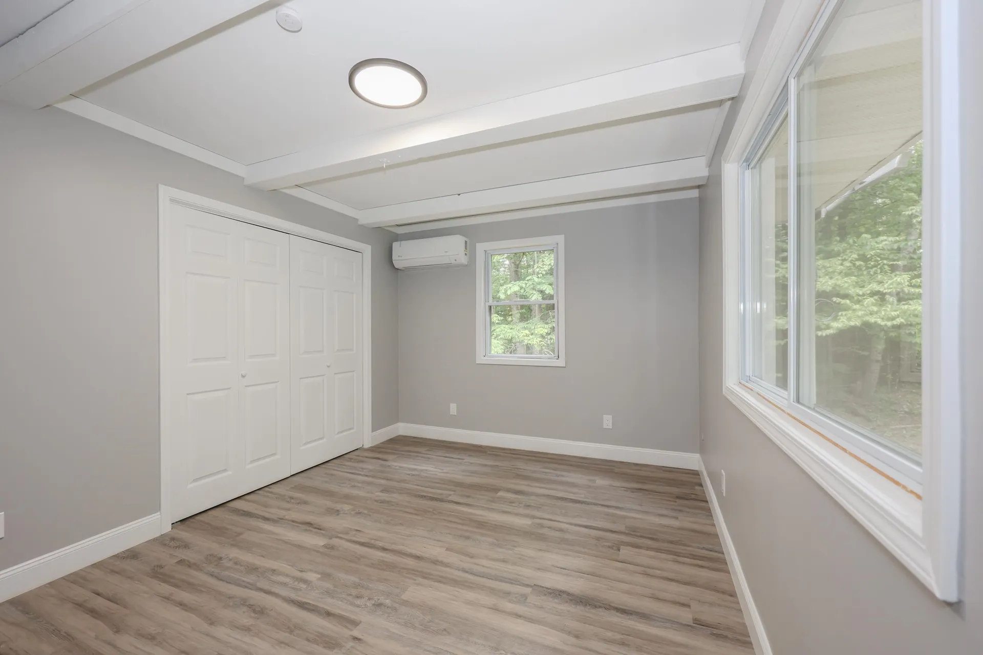 877 Street Johnsbury Road Littleton NH 03561