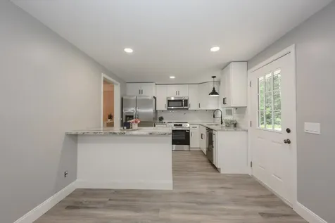 877 Street Johnsbury Road Littleton NH 03561