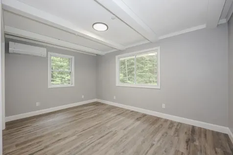 877 Street Johnsbury Road Littleton NH 03561