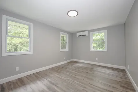 877 Street Johnsbury Road Littleton NH 03561