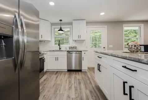 877 Street Johnsbury Road Littleton NH 03561