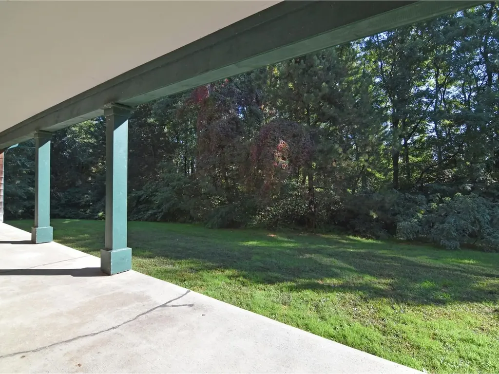 105 Claire Pointe Road Burlington VT 05408