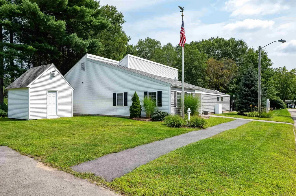 14 Deerfield Drive Dover NH 03820