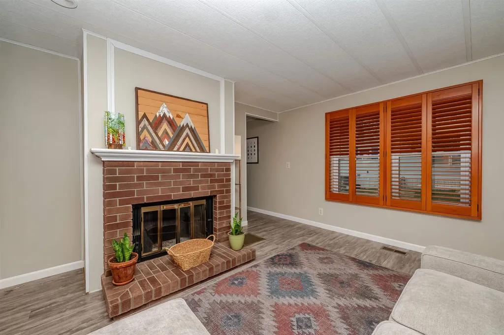 14 Deerfield Drive Dover NH 03820