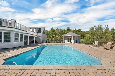 33 Sky Lane Wolfeboro NH 03894