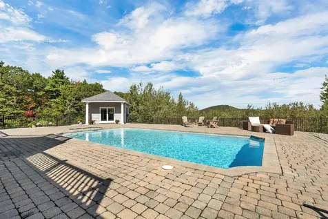 33 Sky Lane Wolfeboro NH 03894