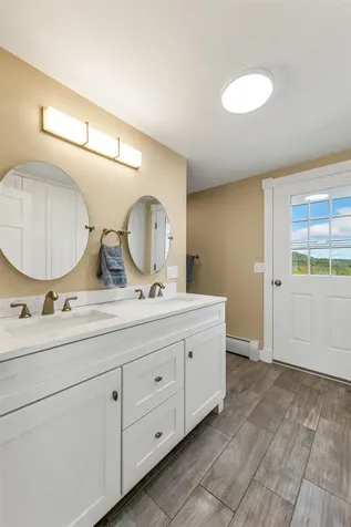 33 Sky Lane Wolfeboro NH 03894