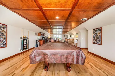 33 Sky Lane Wolfeboro NH 03894