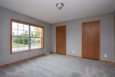 16 Deer Creek Lane St. Johnsbury VT 05819