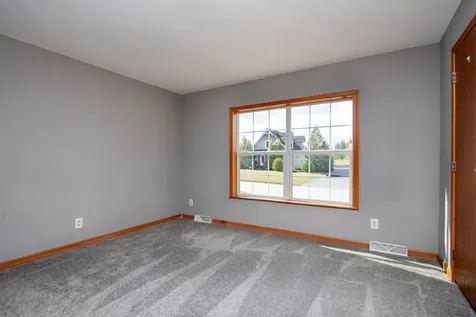 16 Deer Creek Lane St. Johnsbury VT 05819