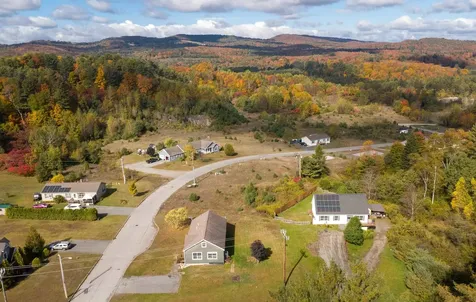 16 Deer Creek Lane St. Johnsbury VT 05819