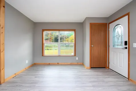 16 Deer Creek Lane St. Johnsbury VT 05819