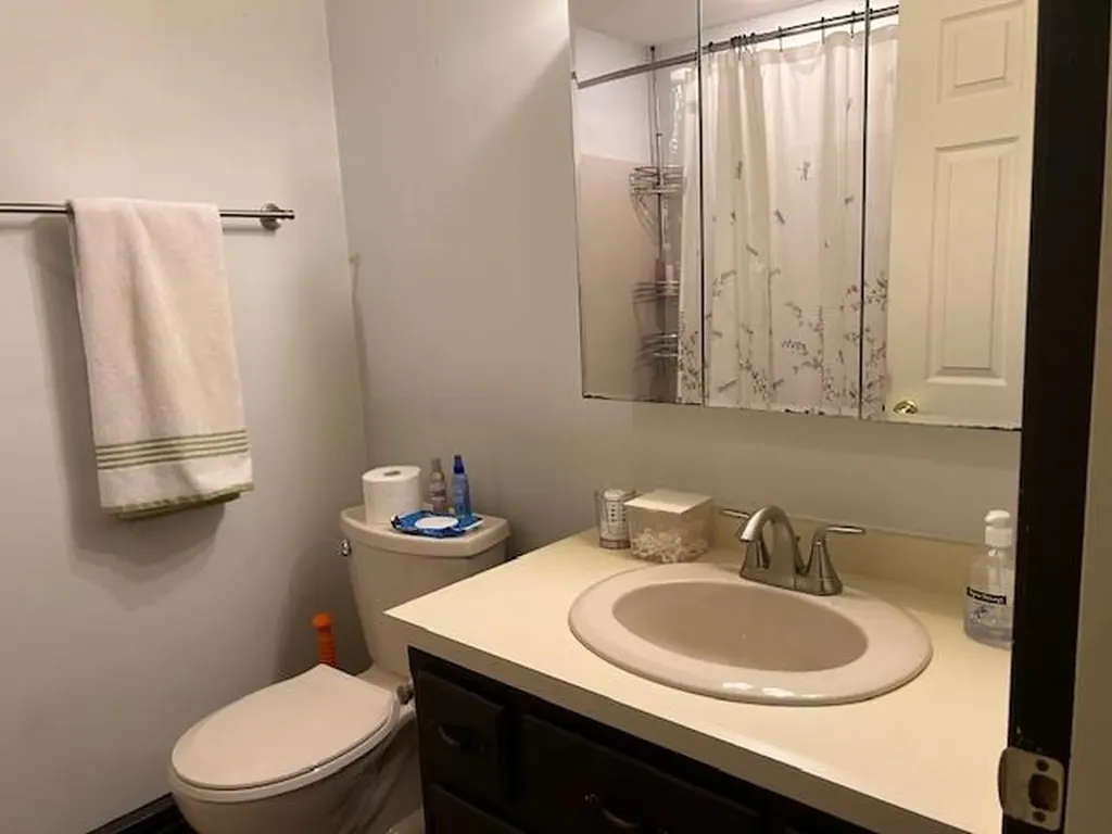 14A Reed Street Londonderry NH 03053