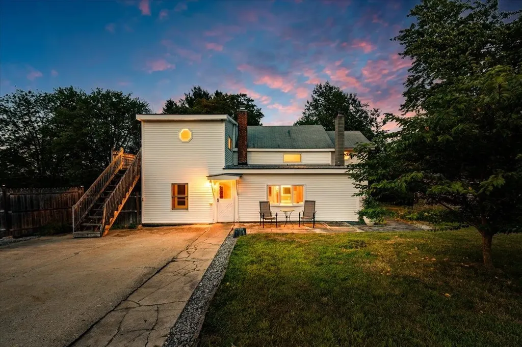 58 Violet Street Manchester NH 03102