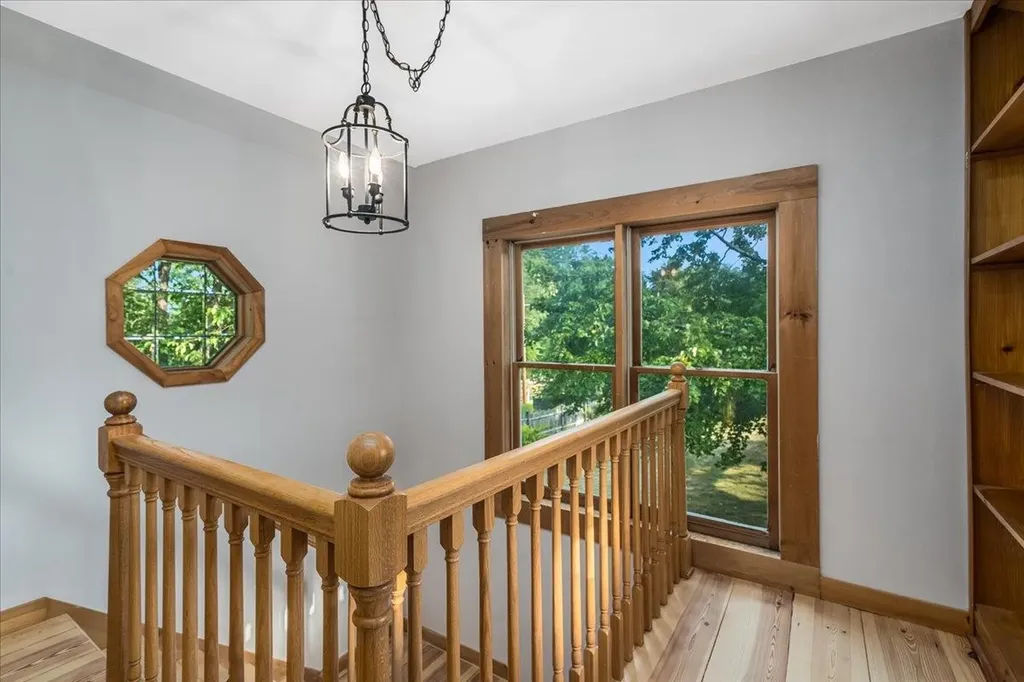 58 Violet Street Manchester NH 03102