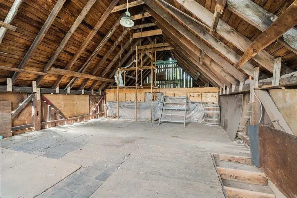 58 Violet Street Manchester NH 03102