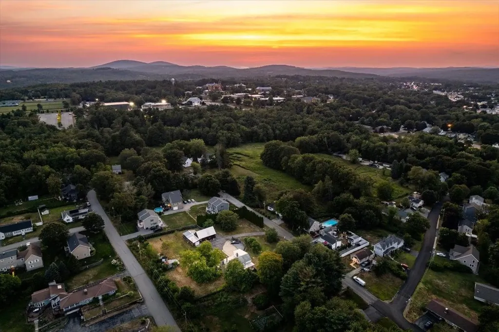 58 Violet Street Manchester NH 03102