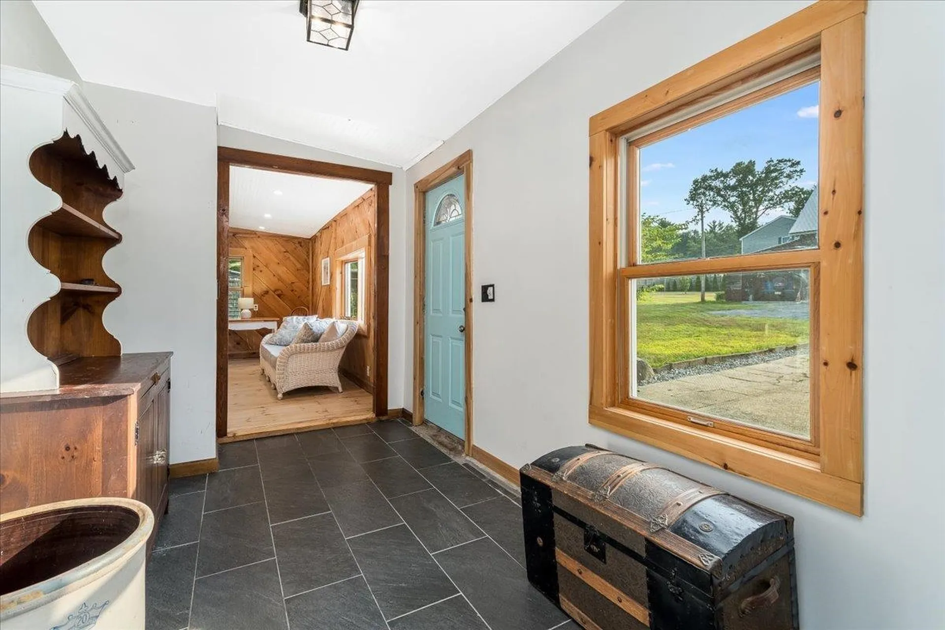 58 Violet Street Manchester NH 03102