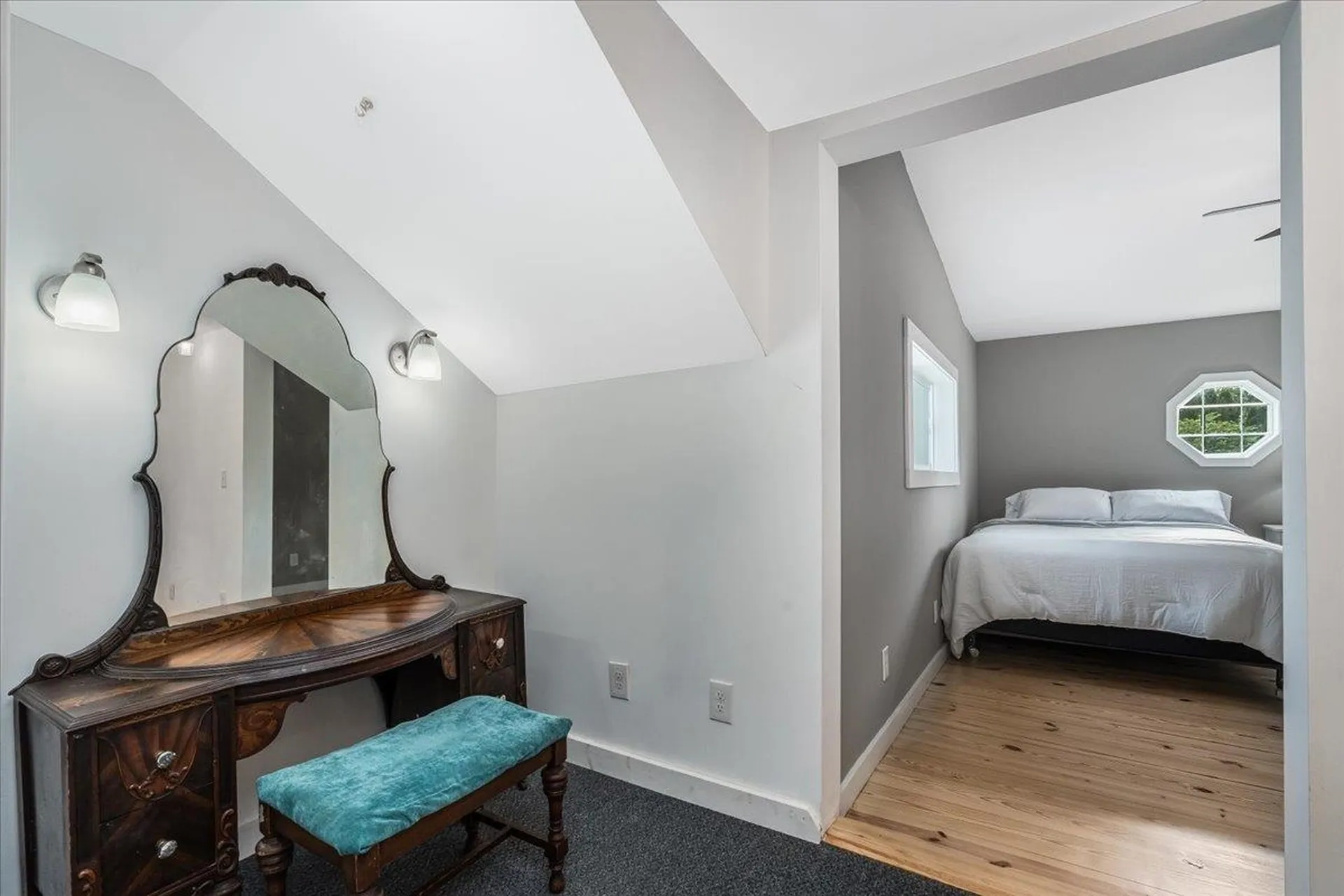 58 Violet Street Manchester NH 03102