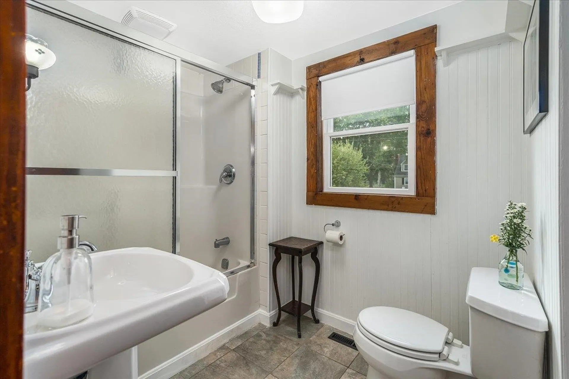 58 Violet Street Manchester NH 03102