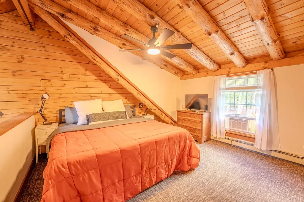 8 Louis Lane Lincoln NH 03251