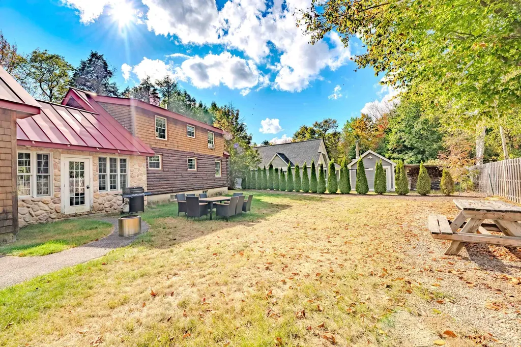 8 Louis Lane Lincoln NH 03251