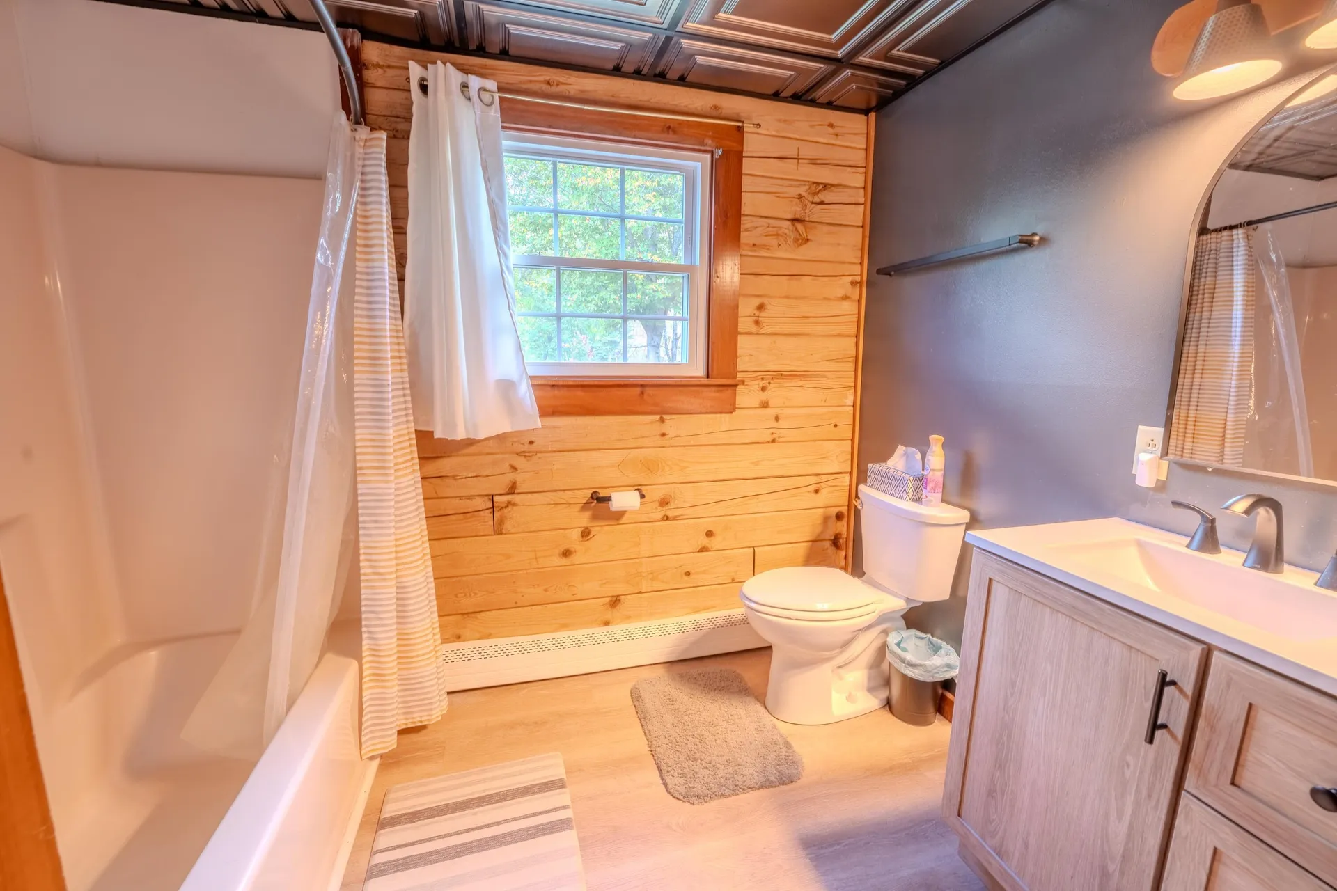 8 Louis Lane Lincoln NH 03251