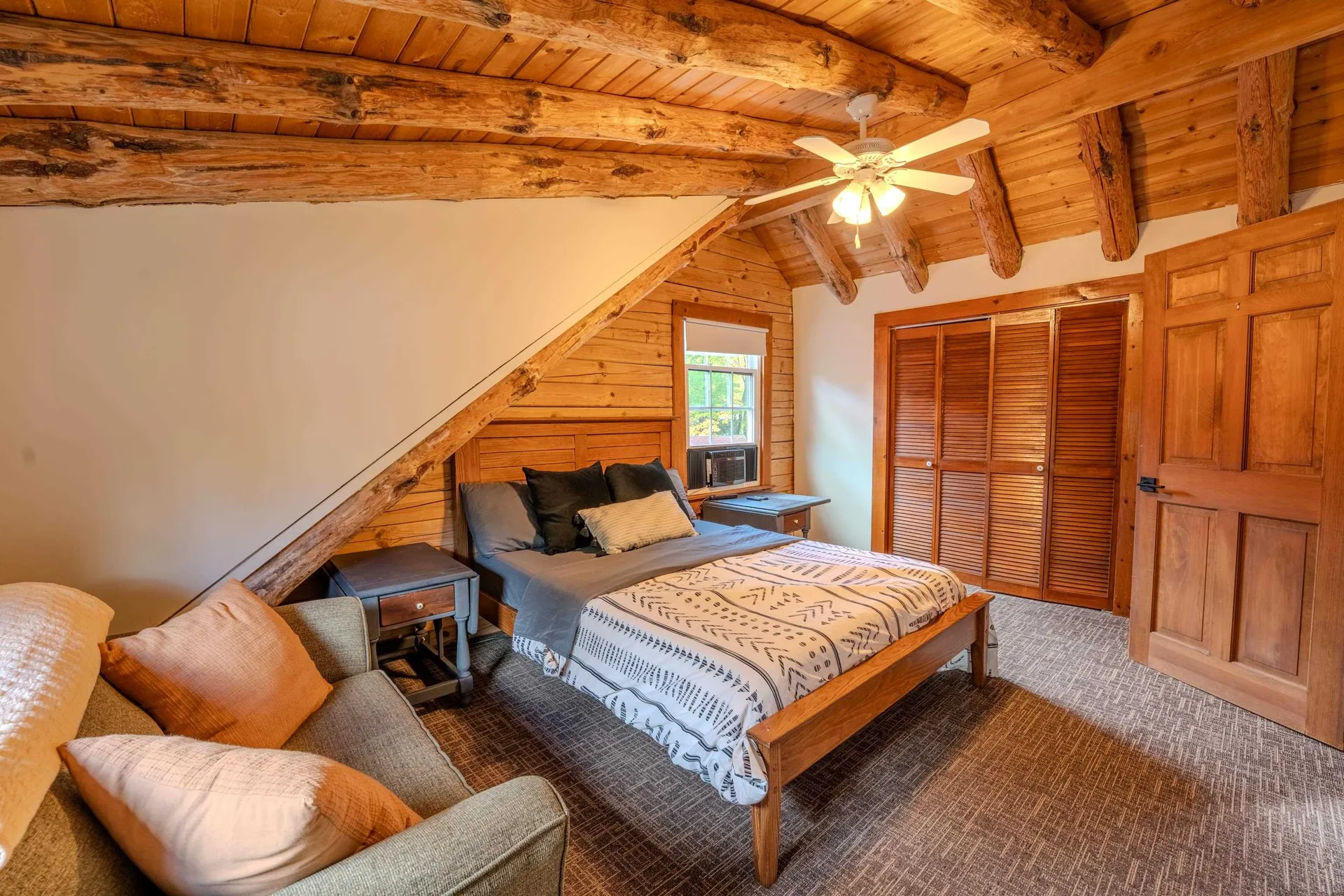 8 Louis Lane Lincoln NH 03251