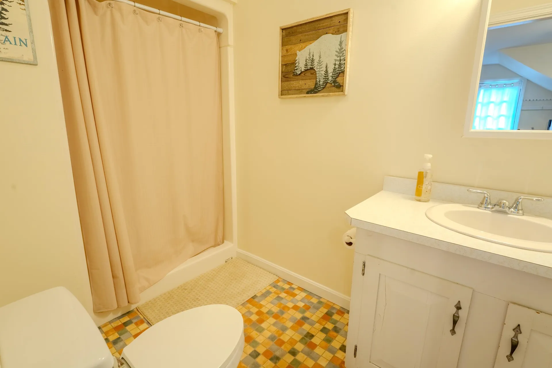 8 Louis Lane Lincoln NH 03251